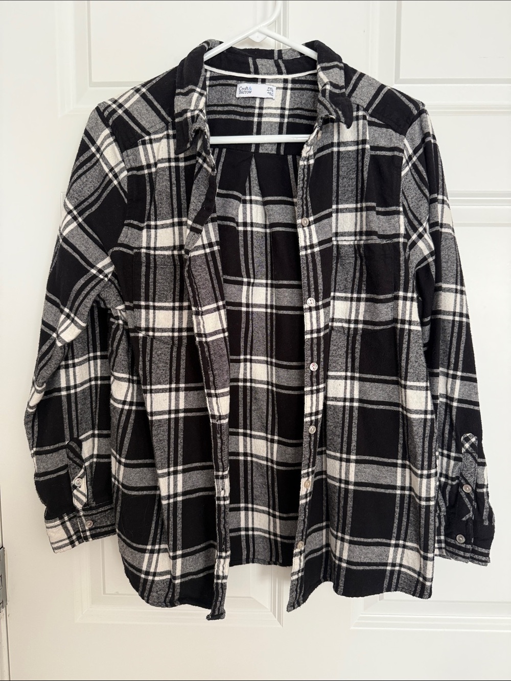 Croft & Barrow Black and White Plaid Button-Down FlannelShirt